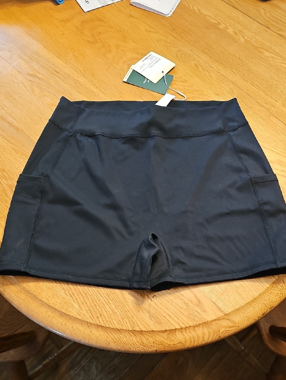 HALARA Black High-Rise Bike Shorts with Side Pockets